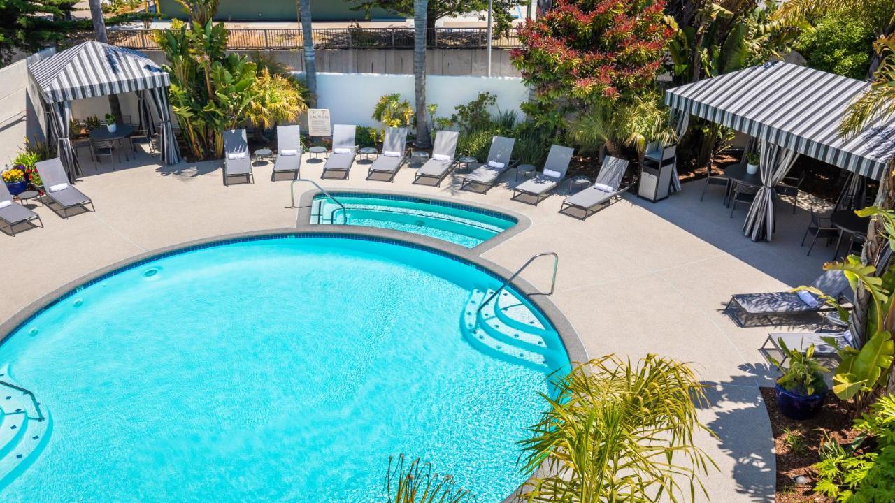 Portola Hotel & Spa Monterey Exterior photo